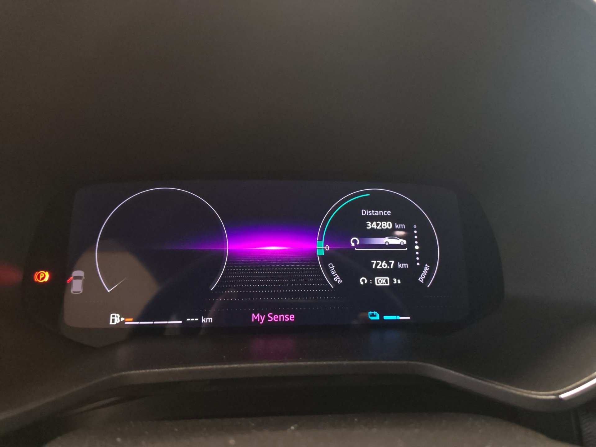 RENAULT Clio 1.6 E-Tech Techno-image-10