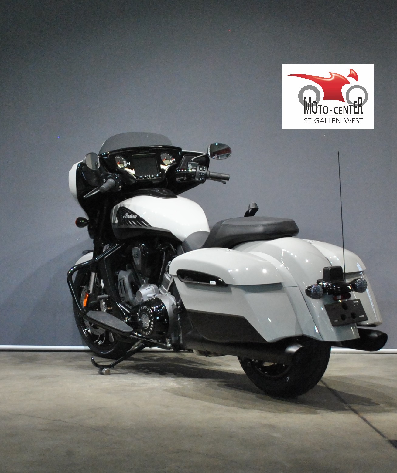 INDIAN Chieftain Power Plus Dark Horse-image-3