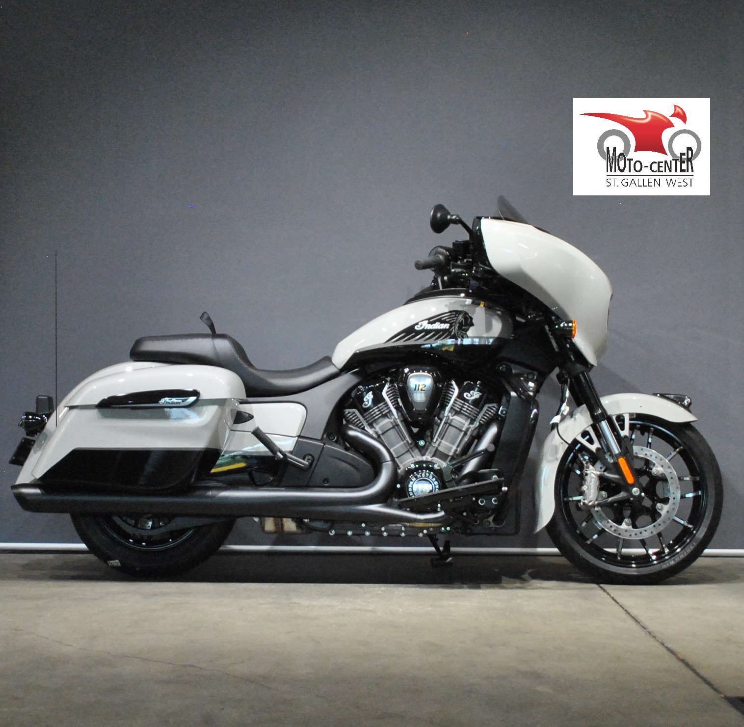 INDIAN Chieftain Power Plus Dark Horse-image-1