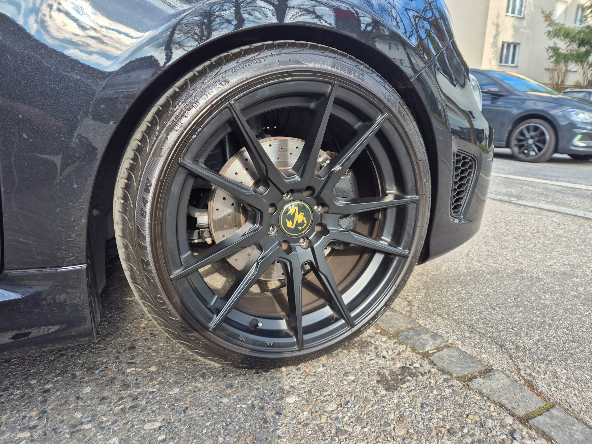 FIAT 595C 1.4 16V Turbo Abarth Scorpione Oro * 1 of 2000 * Akrapovic * Frisch ab Service * MFK * 8 Fach Bereift *-image-4