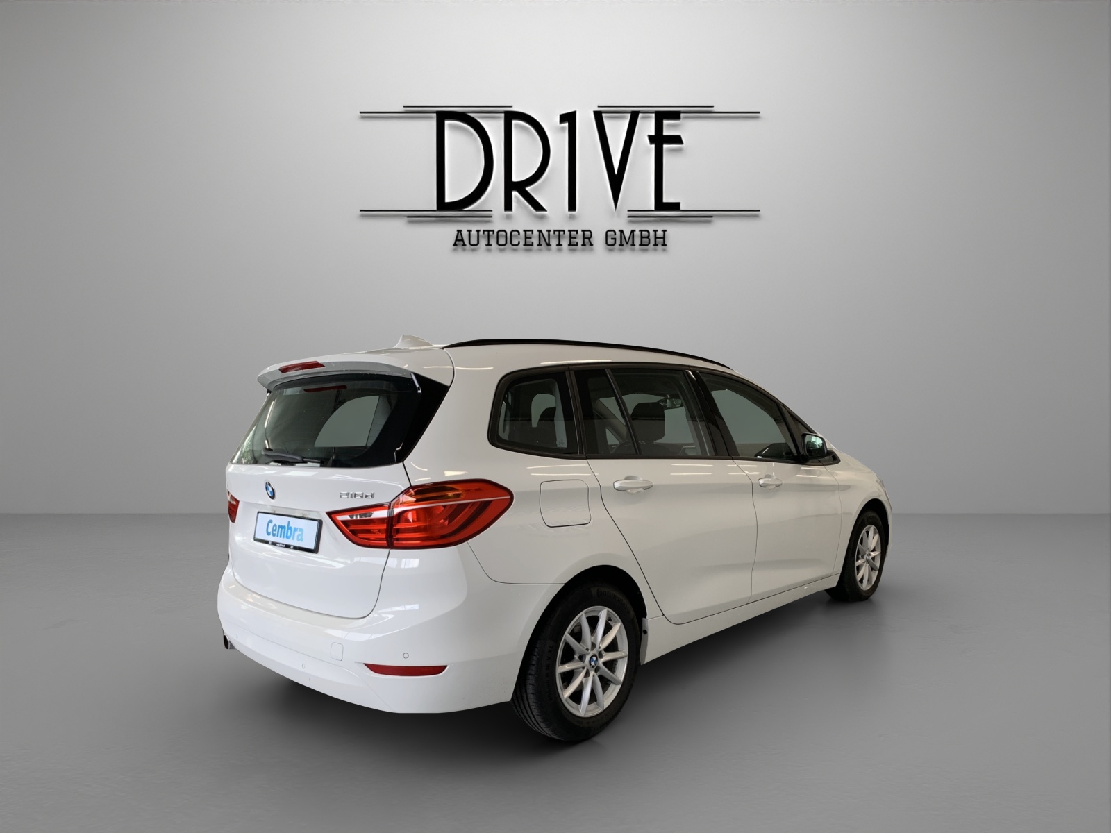 BMW 216d Gran Tourer Steptronic-image-4