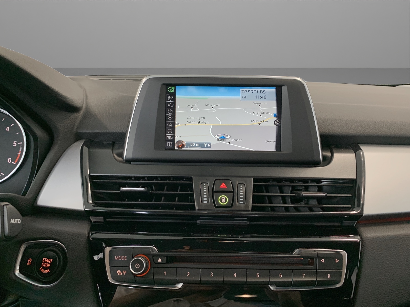 BMW 216d Gran Tourer Steptronic-image-12