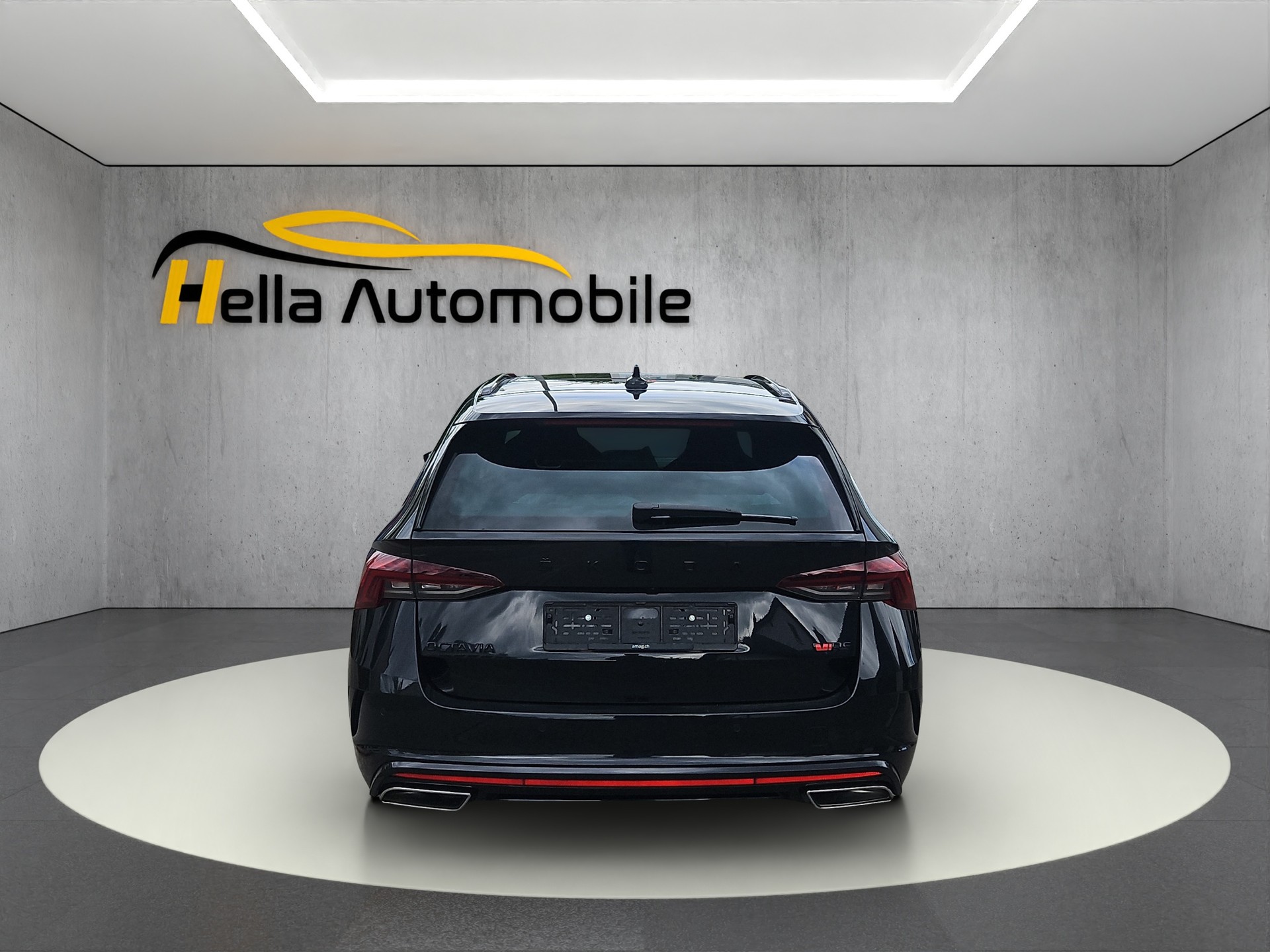 SKODA Octavia Combi 2.0 TDI DSG RS 4x4-image-2
