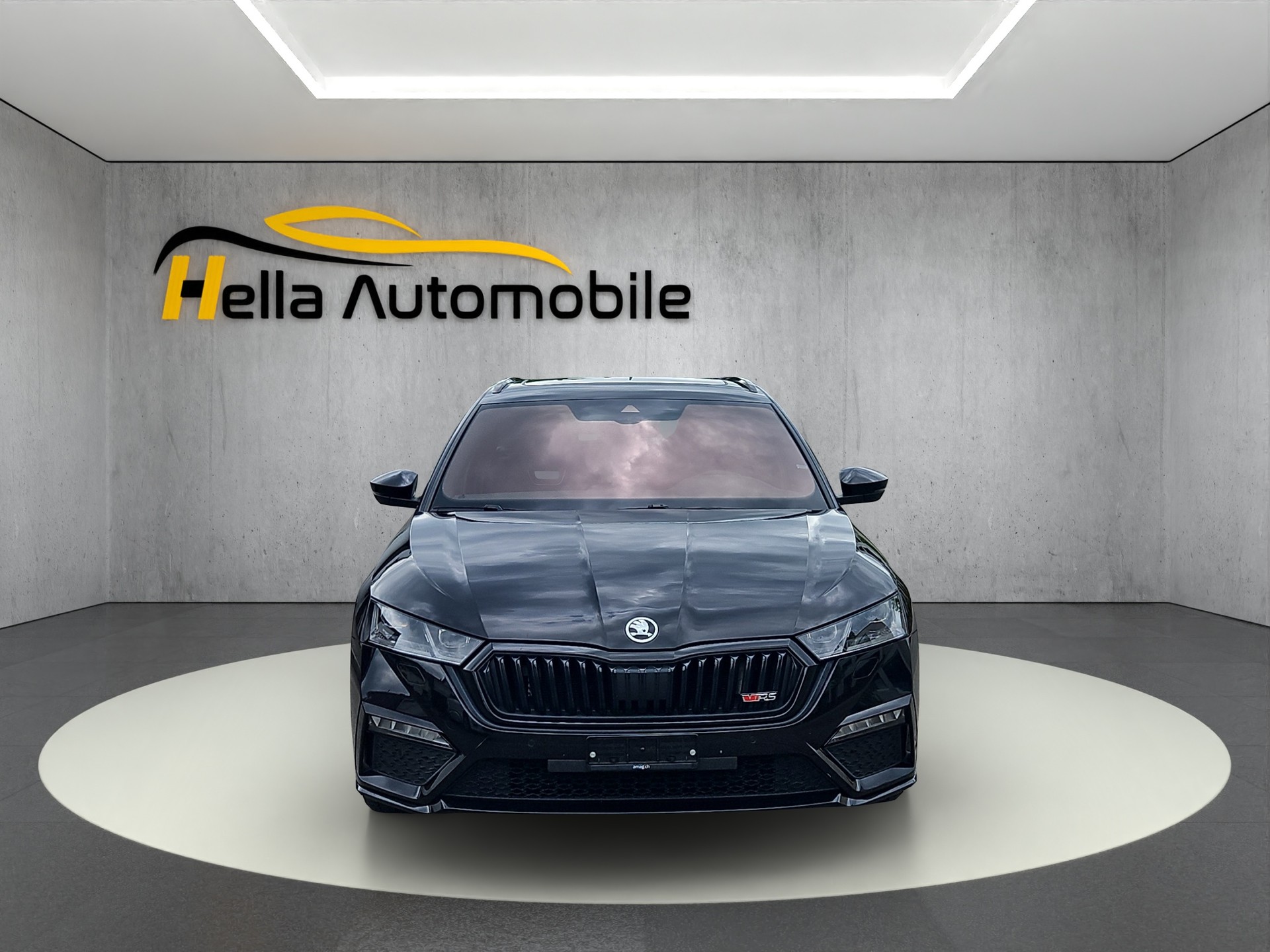 SKODA Octavia Combi 2.0 TDI DSG RS 4x4-image-6