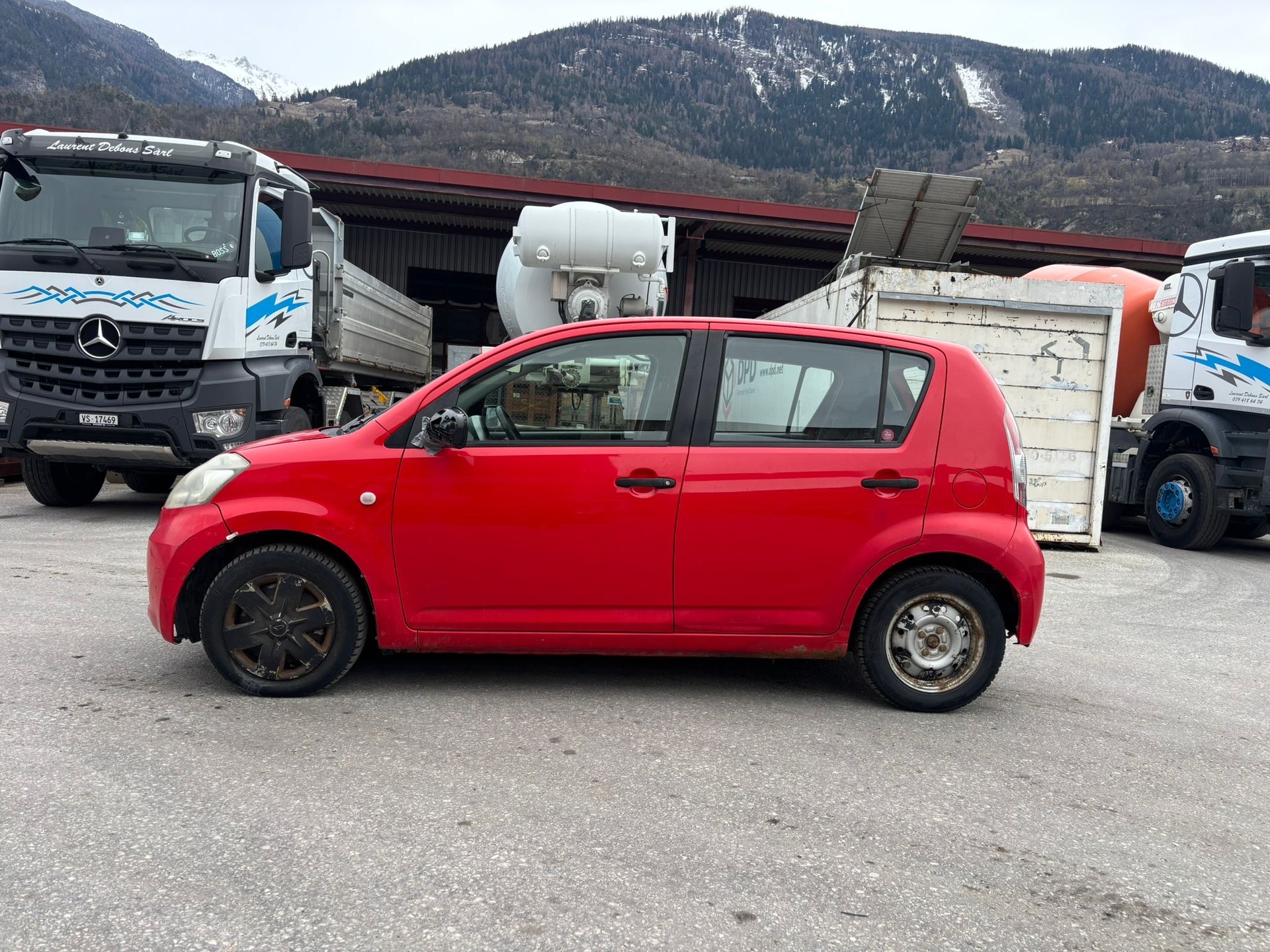 DAIHATSU Sirion 1.3 eco-4WD-image-3