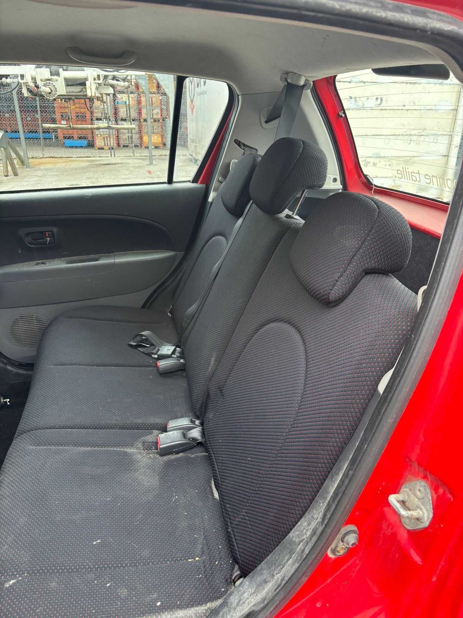 DAIHATSU Sirion 1.3 eco-4WD-image-4