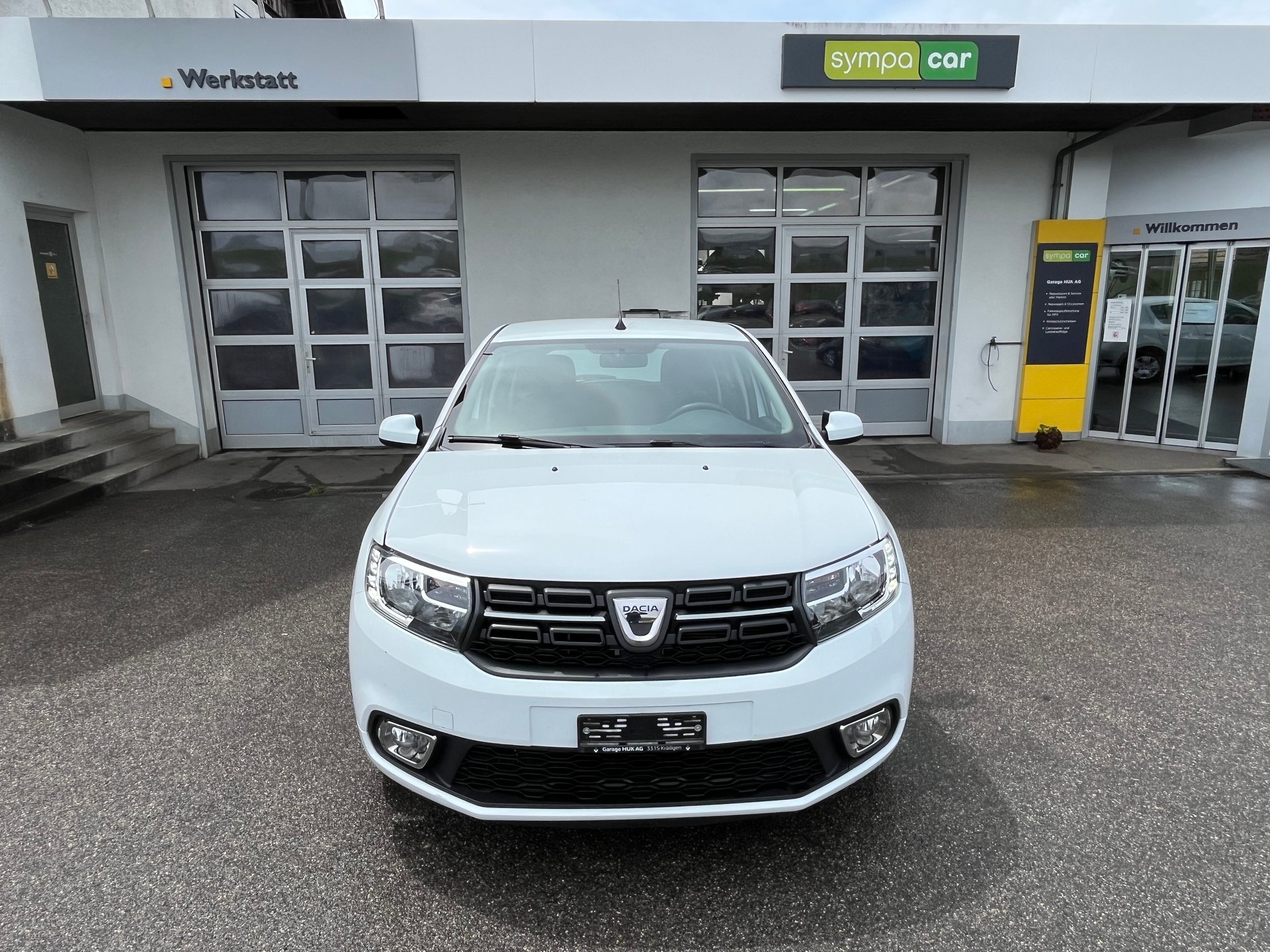 DACIA Sandero TCe 90 Comfort+++AB MFK+++MIT 12 MONATEN GARANTIE+++-showroom-element-3