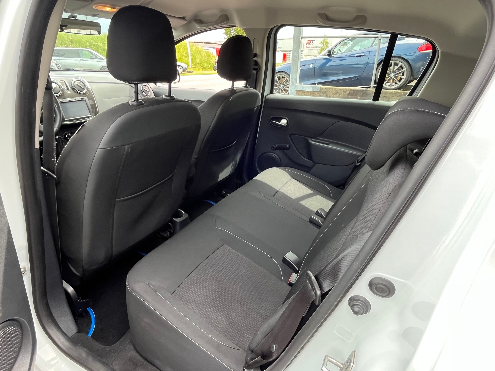 DACIA Sandero TCe 90 Comfort+++AB MFK+++MIT 12 MONATEN GARANTIE+++-image-7