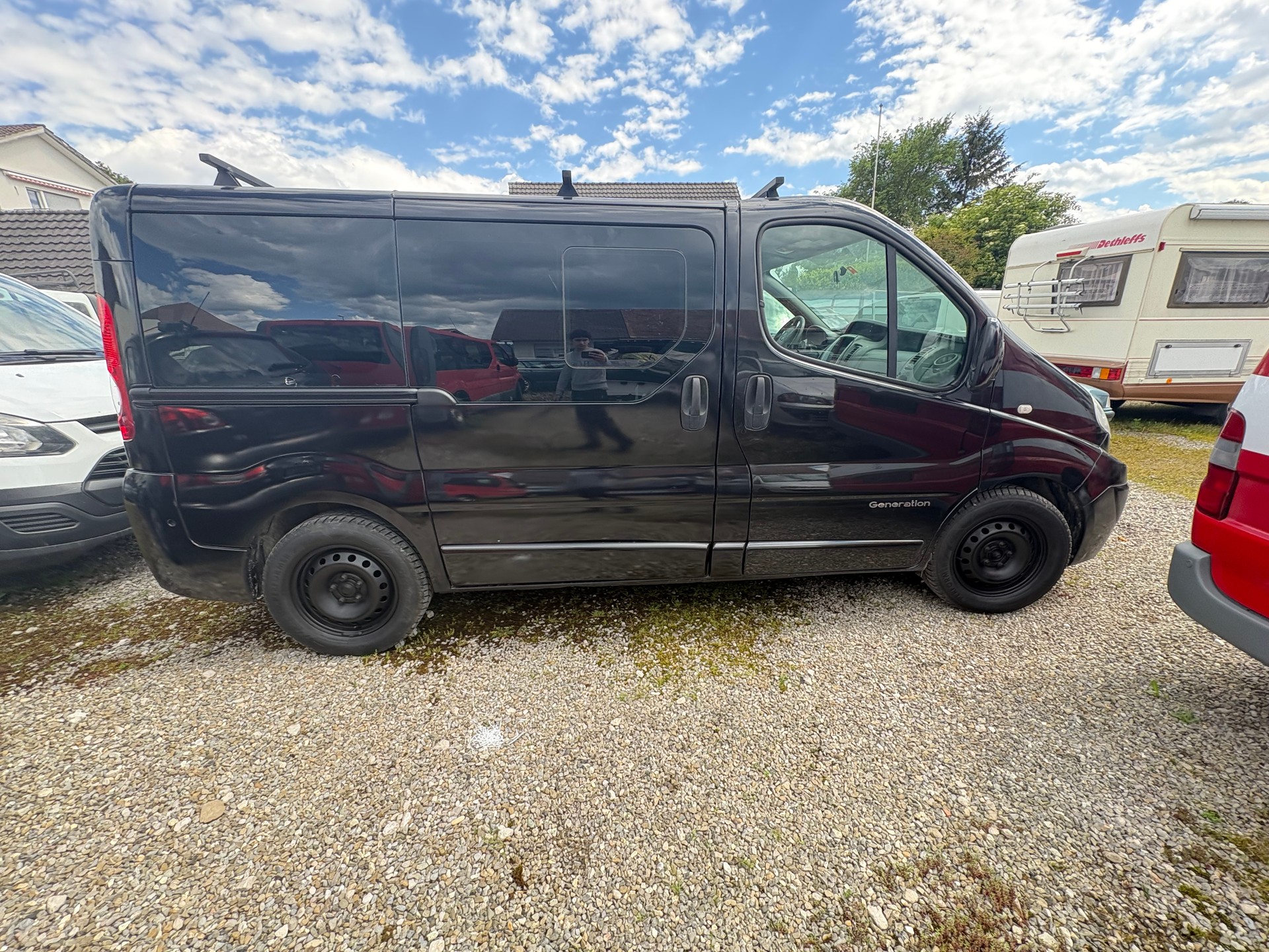 RENAULT trafic Multivan Doppelbett 7 Plätze MFK-image-11