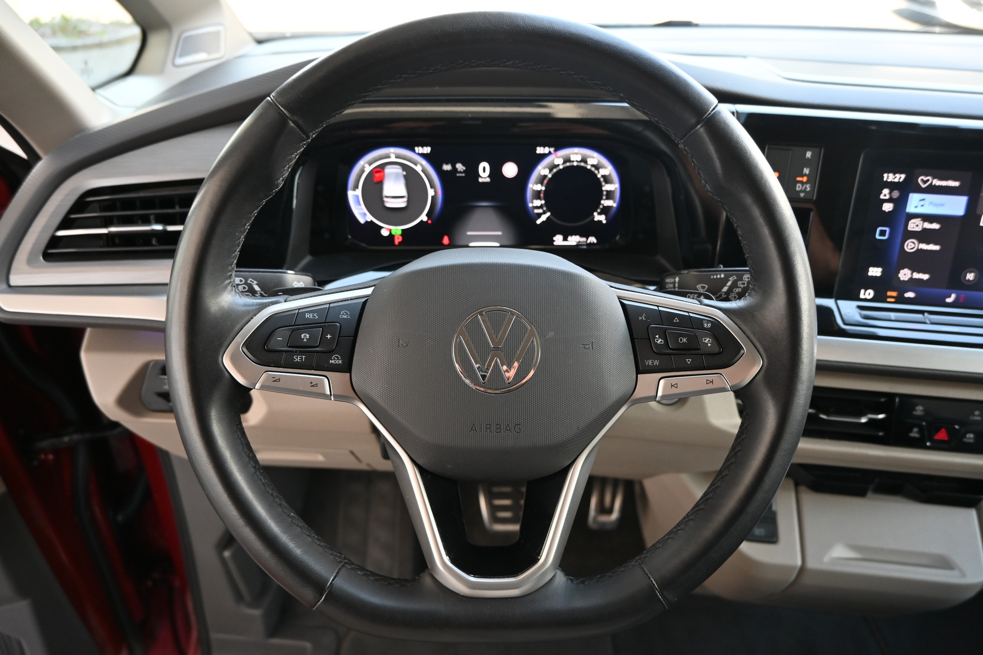 VW Multivan 2.0 TDI Style DSG Lang 7-Plätzer + AHK 2000kg + Standheizung-image-18