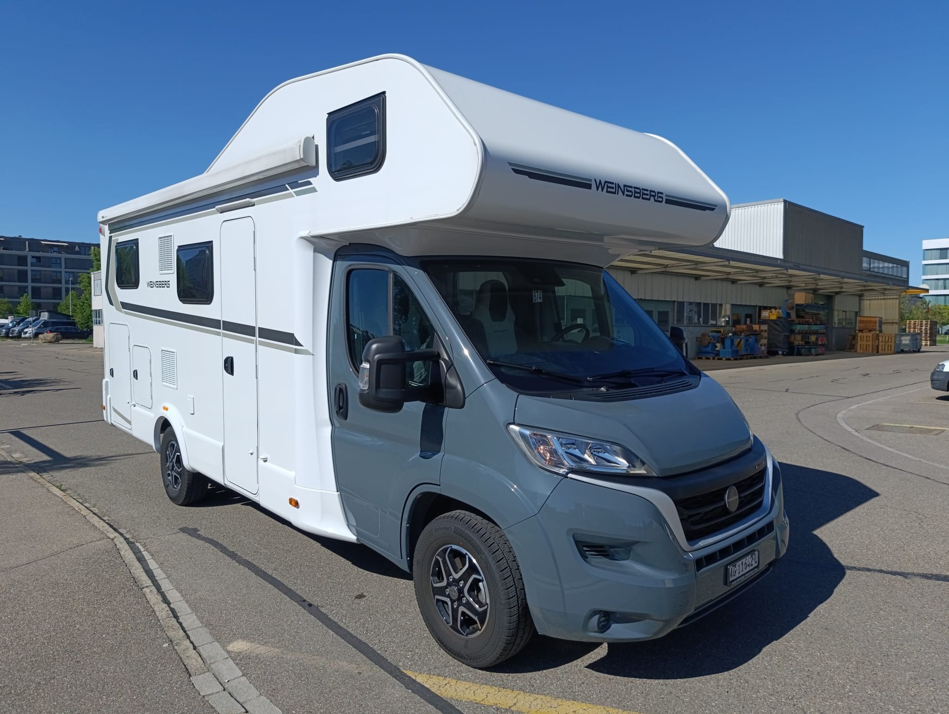 WEINSBERG Carahome MEG 650 *** Absolut voll ausgestattet und dank modernster Technik komplett autark***Automat 160PS *2x Lithium *-image-5
