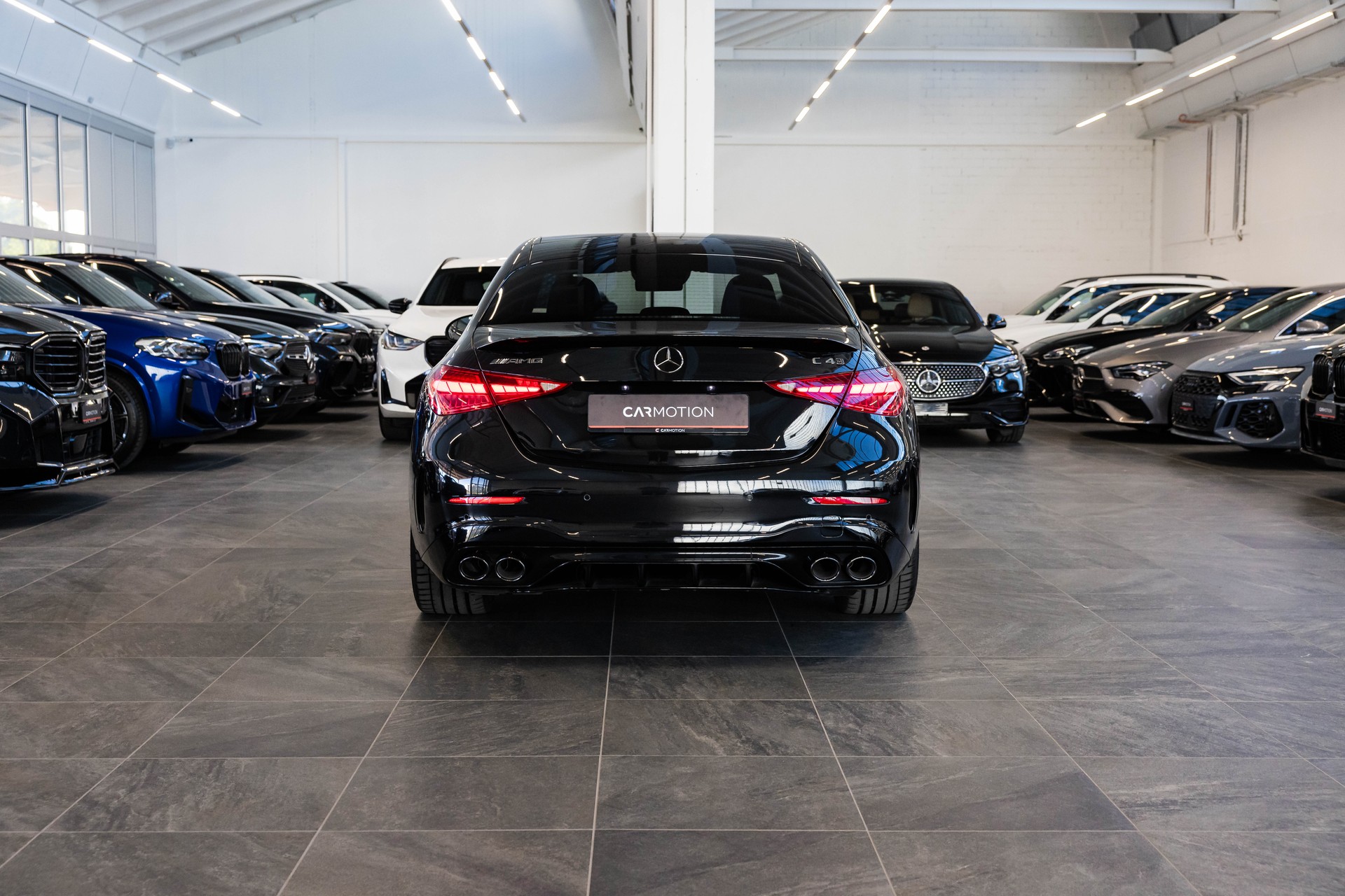 MERCEDES-BENZ C 43 AMG 4matic / Panorama-Schiebedach / Head-Up Display / Burmester Sound-image-4