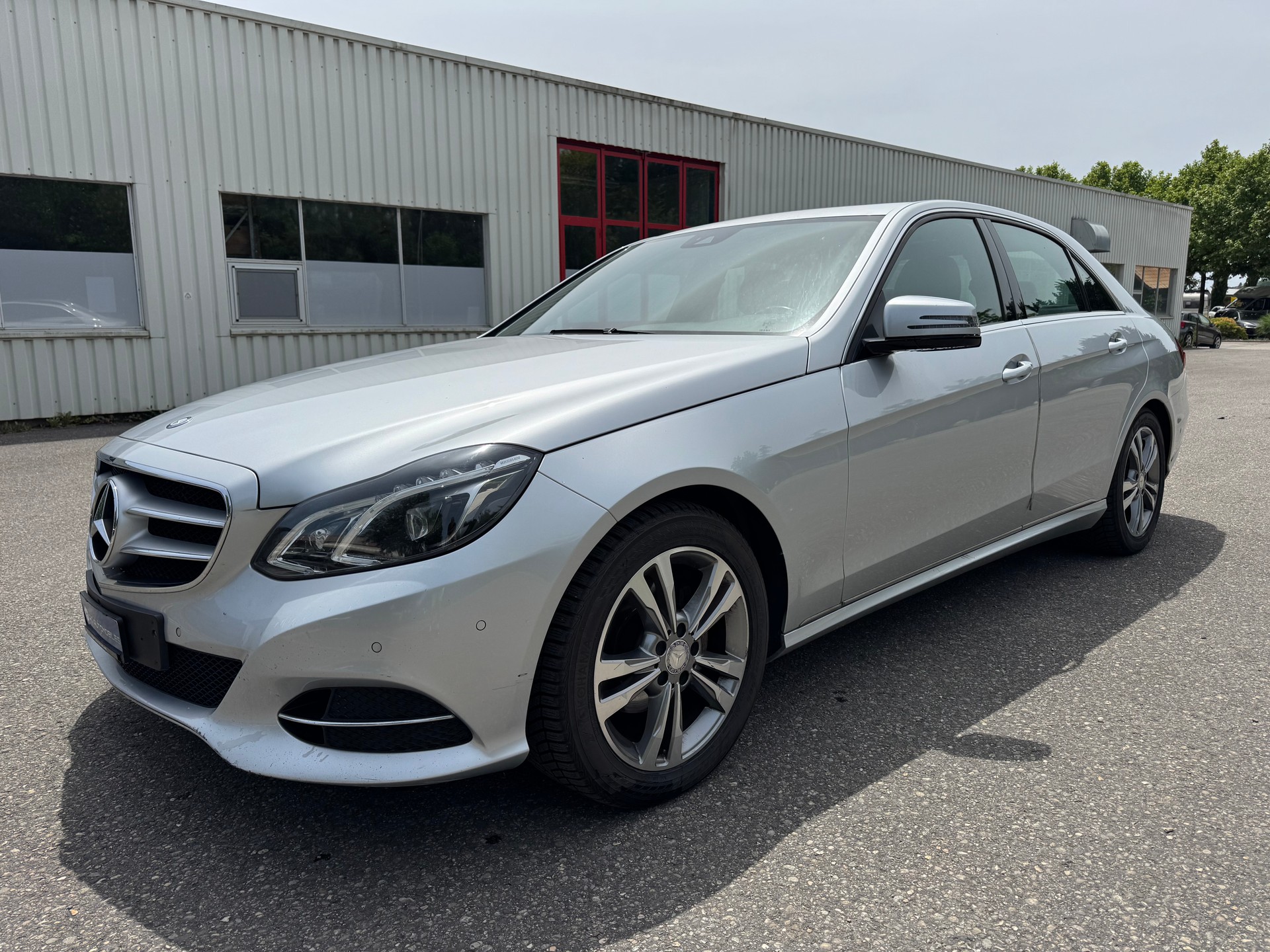 MERCEDES-BENZ E 220 BlueTEC Elégance 9G-Tronic