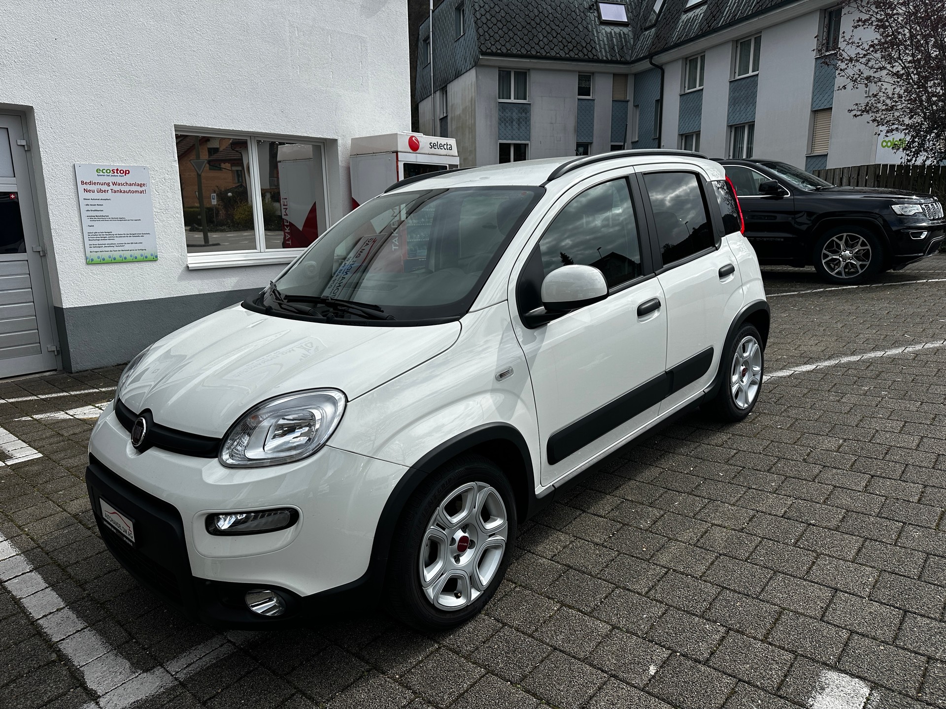 FIAT Panda 1.0 MHEV Cult-showroom-element-1