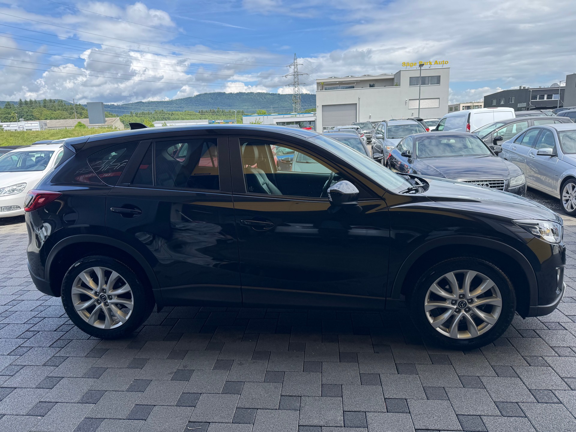 MAZDA CX-5 2.0 Revolution AWD Automatic-image-3