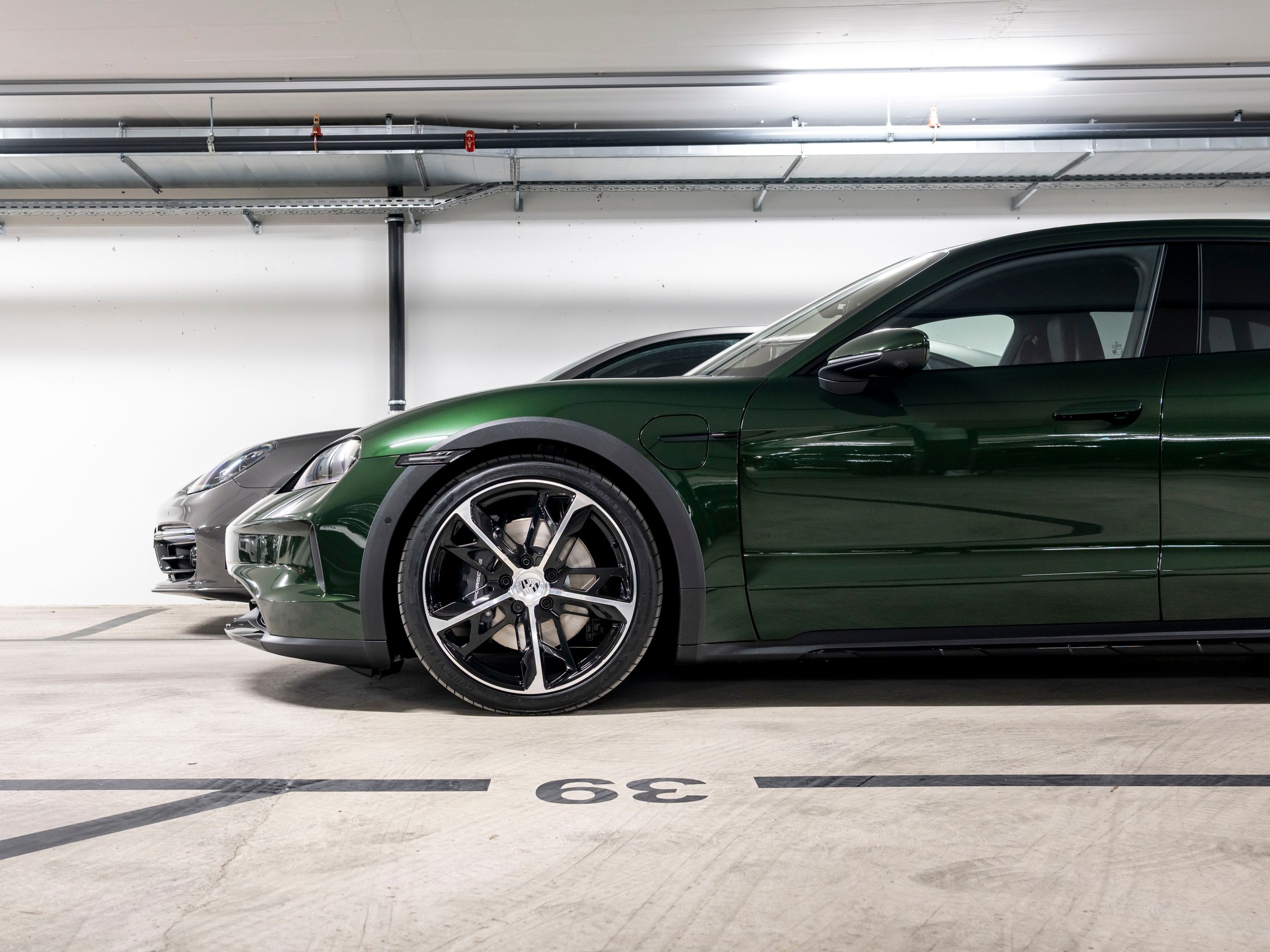 PORSCHE Taycan CrossTurismo 4 104kWh-image-8