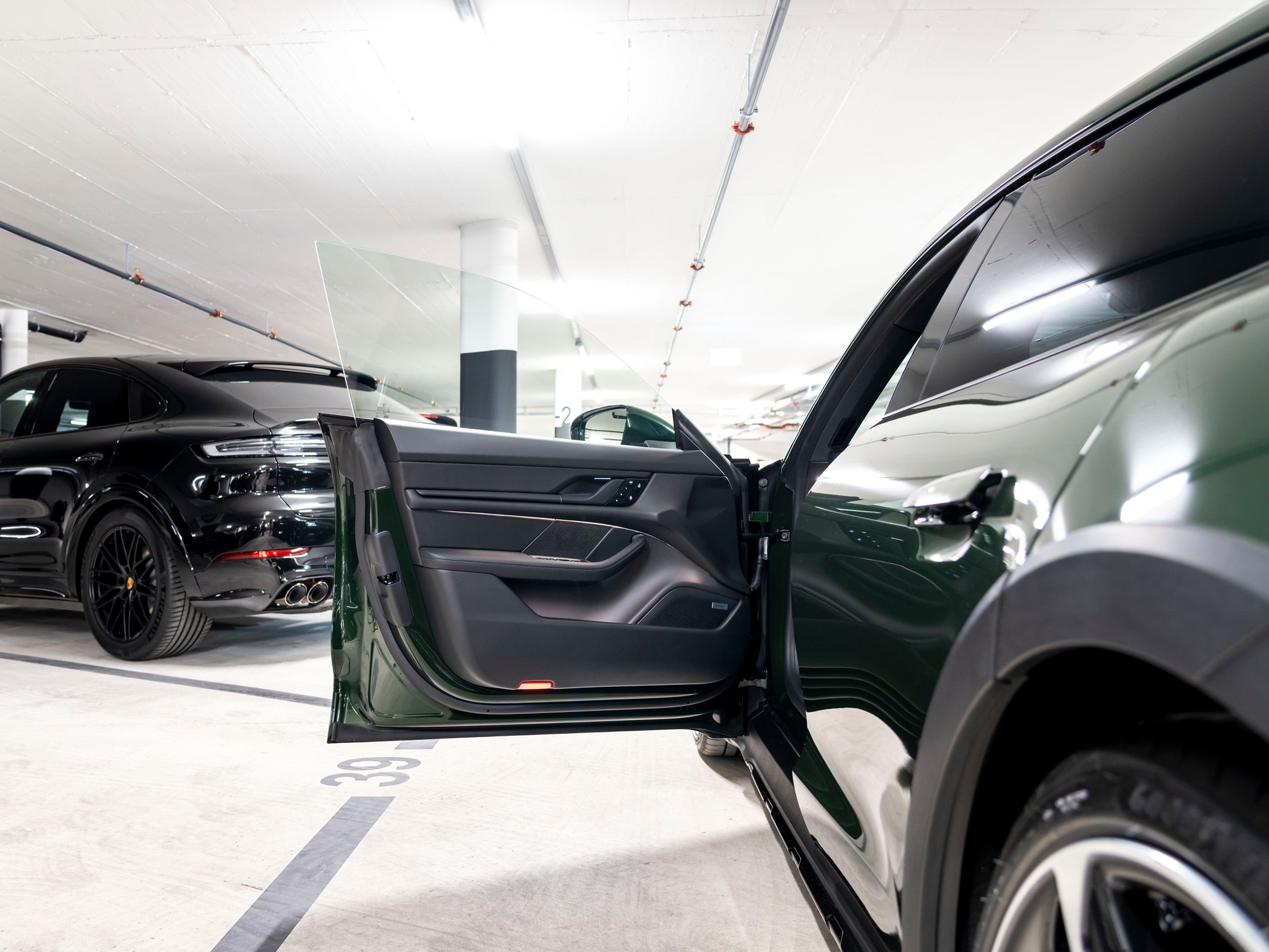 PORSCHE Taycan CrossTurismo 4 104kWh-image-20