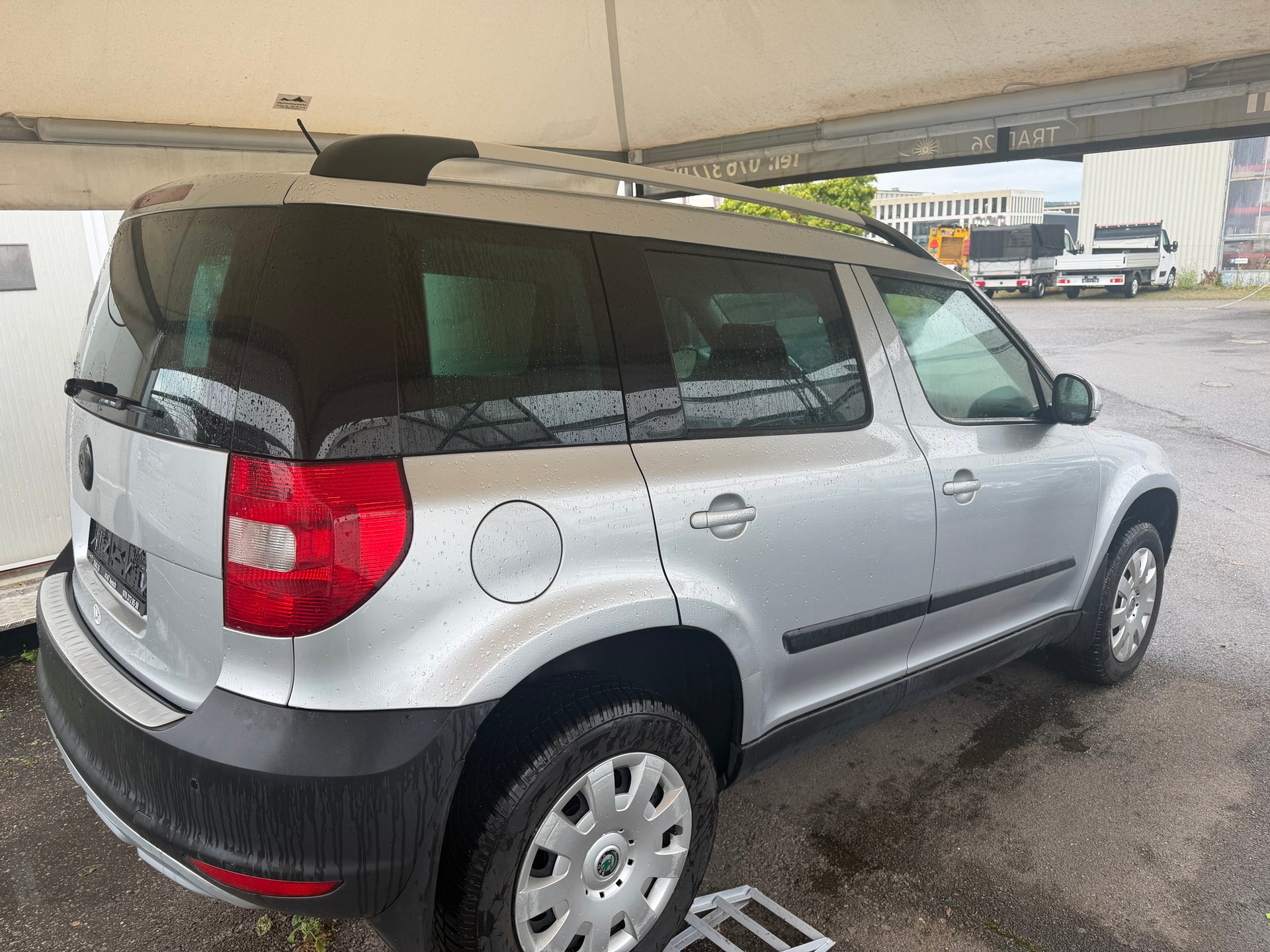 SKODA Yeti 2.0 TDI Ambition 4x4 DSG-image-3