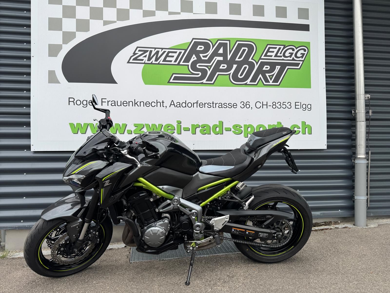 KAWASAKI Z 900-image-1