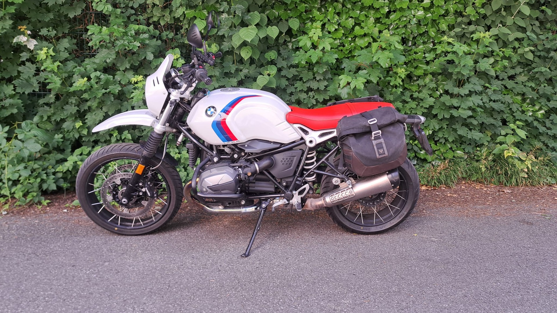 BMW R nineT Urban G/S-image-1