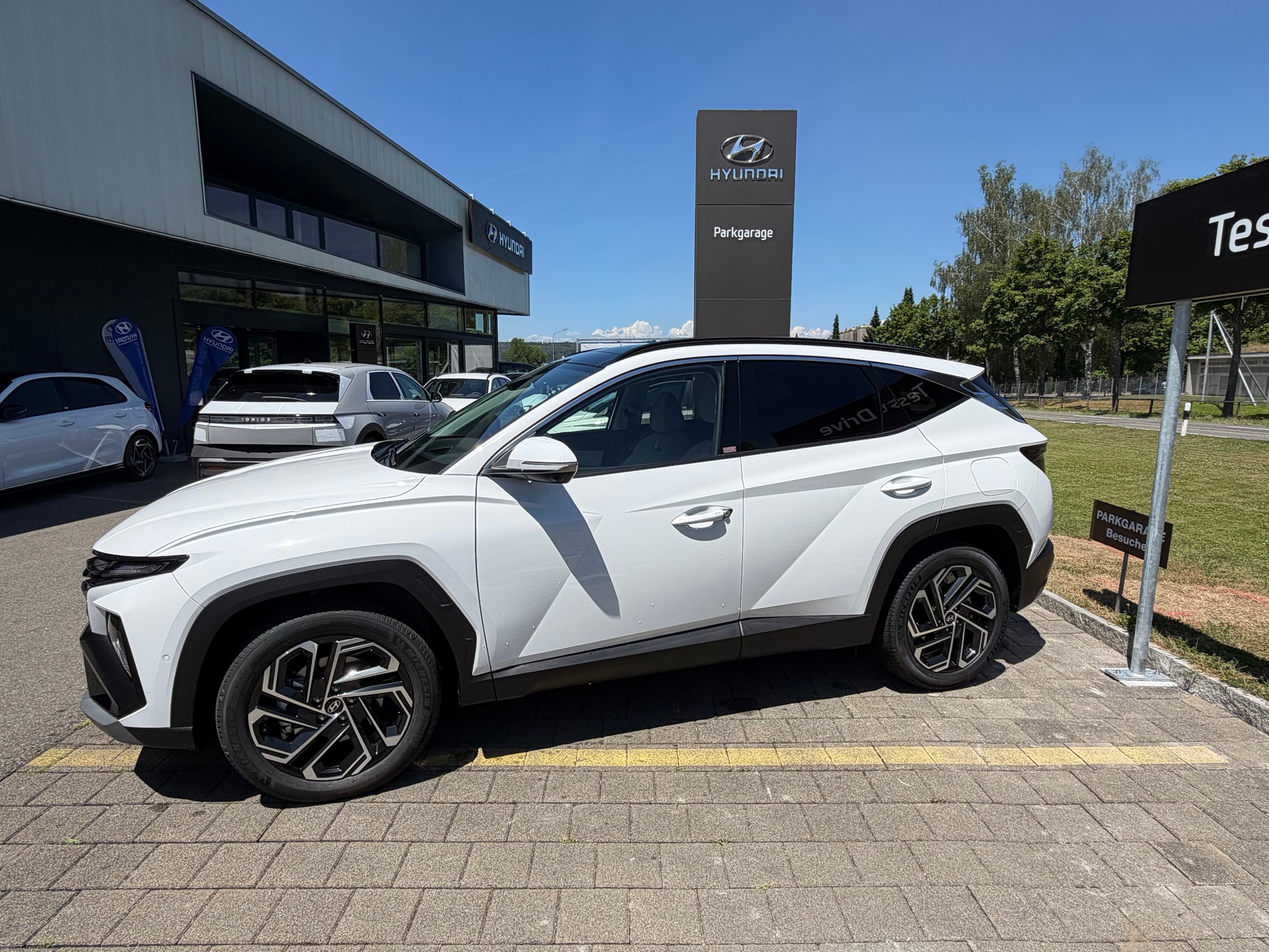 HYUNDAI Tucson 1.6 TGDI HEV Vertex Swiss Edition 4WD-showroom-element-1