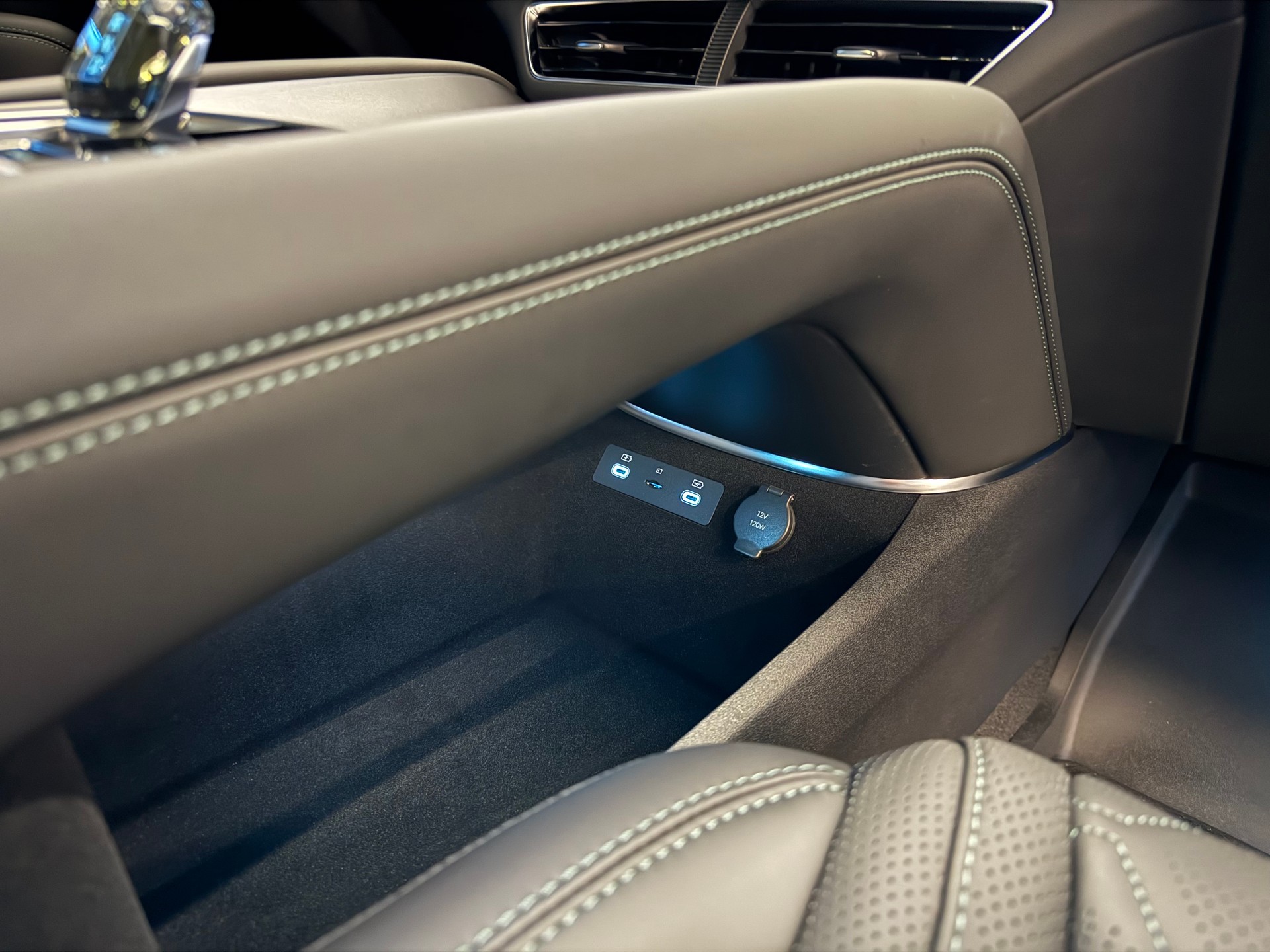 BYD Sealion 7 82,5 kWh Design AWD-image-15