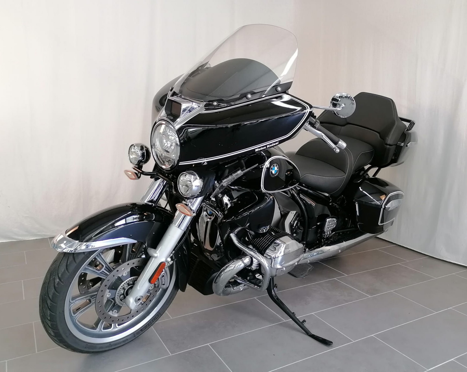 BMW R 18 Transcontinental 1. Hand - Custom Sitz und BMW Zubehör Auspuff + 24-image-2