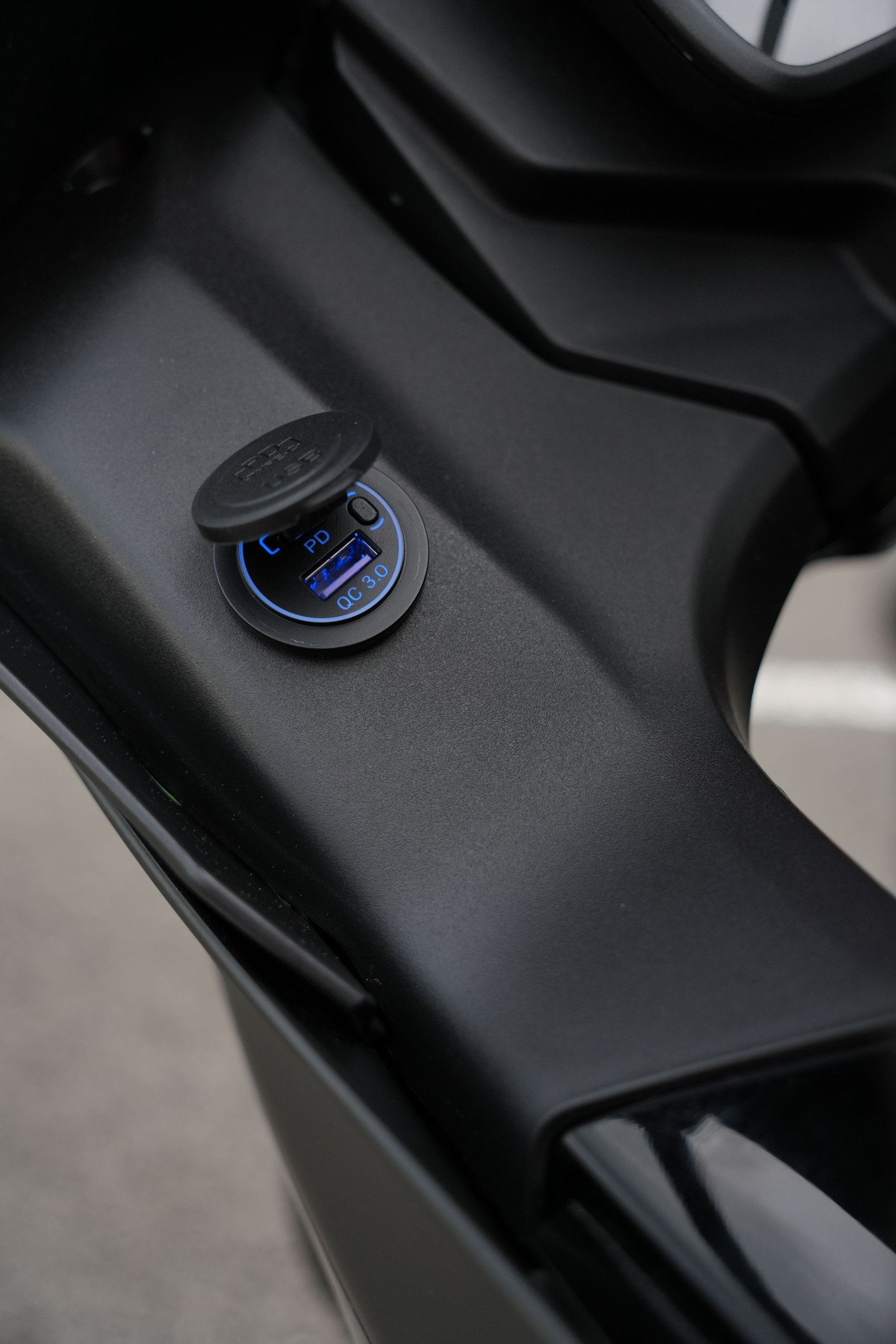 YAMAHA YZF-R 125 ABS-image-10