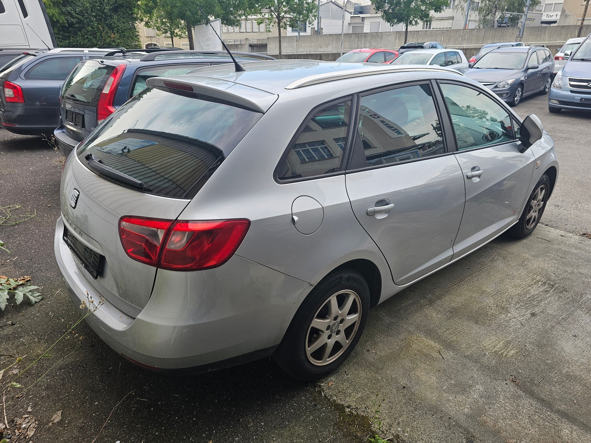 SEAT Ibiza ST 1.2 TSI Sport-image-3