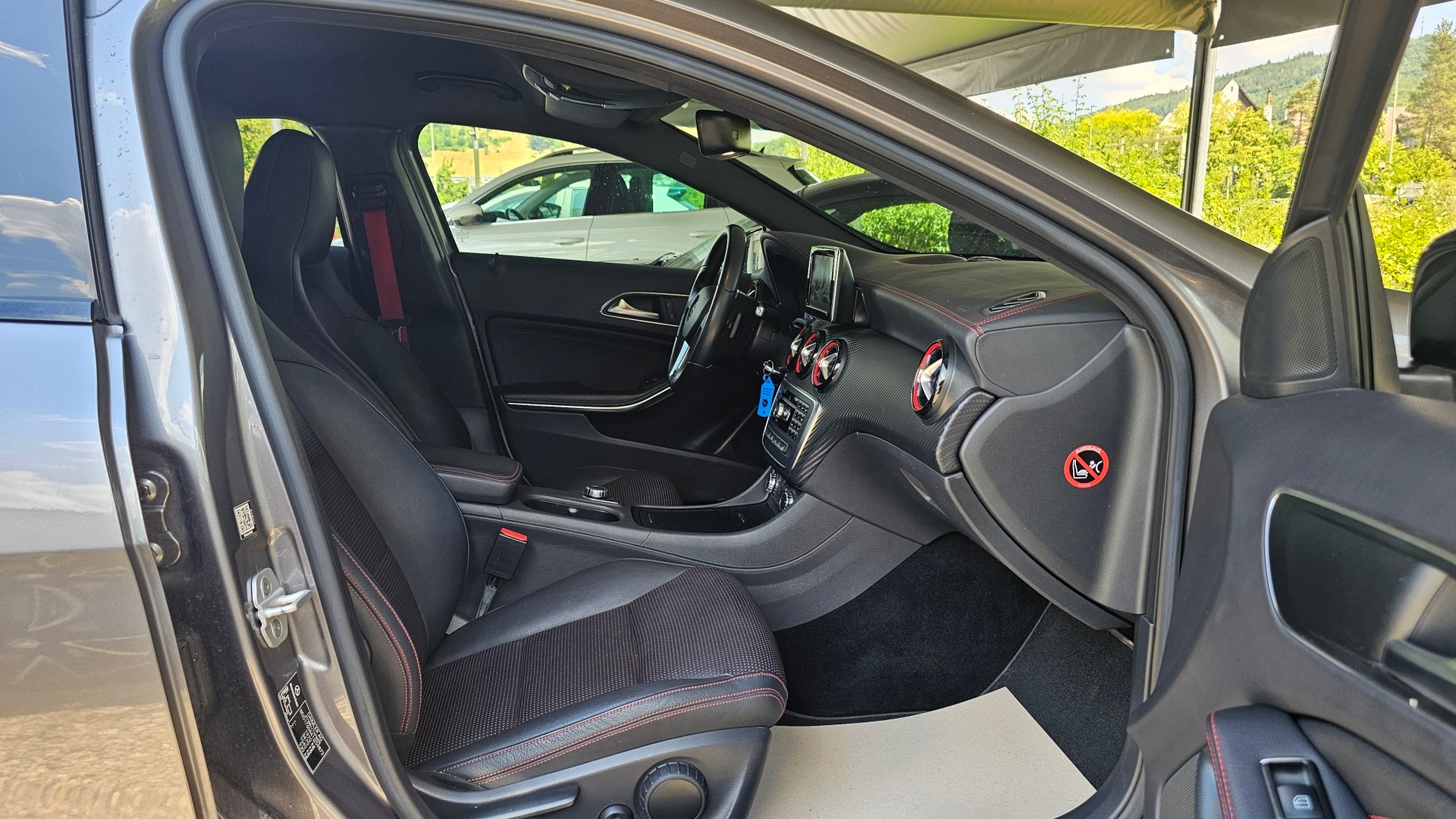 MERCEDES-BENZ A 250 Sport 7G-DCT-image-20