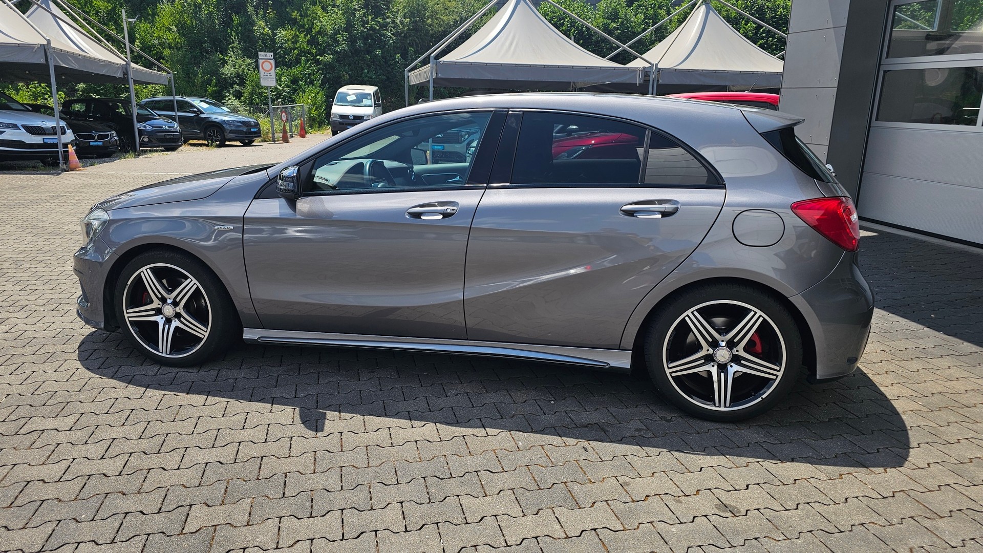 MERCEDES-BENZ A 250 Sport 7G-DCT-image-13