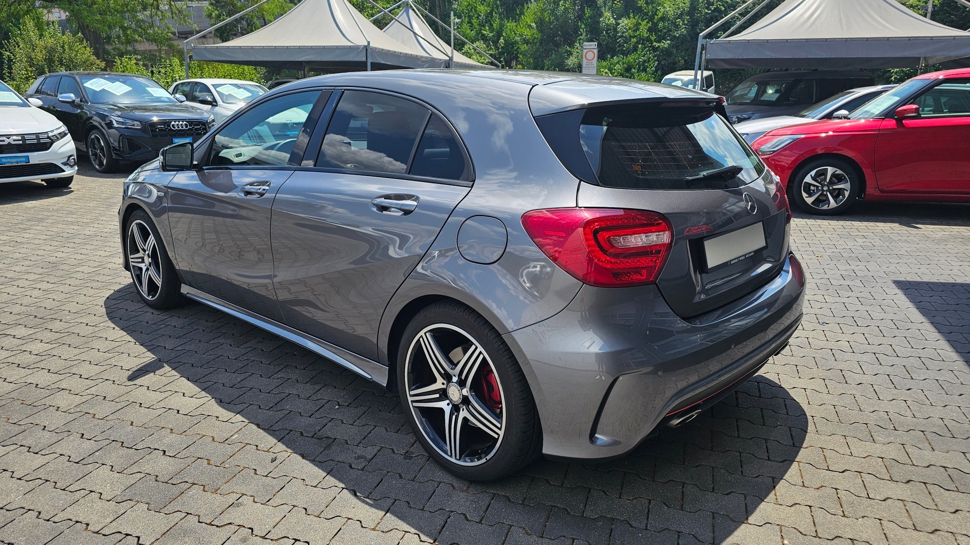 MERCEDES-BENZ A 250 Sport 7G-DCT-image-11