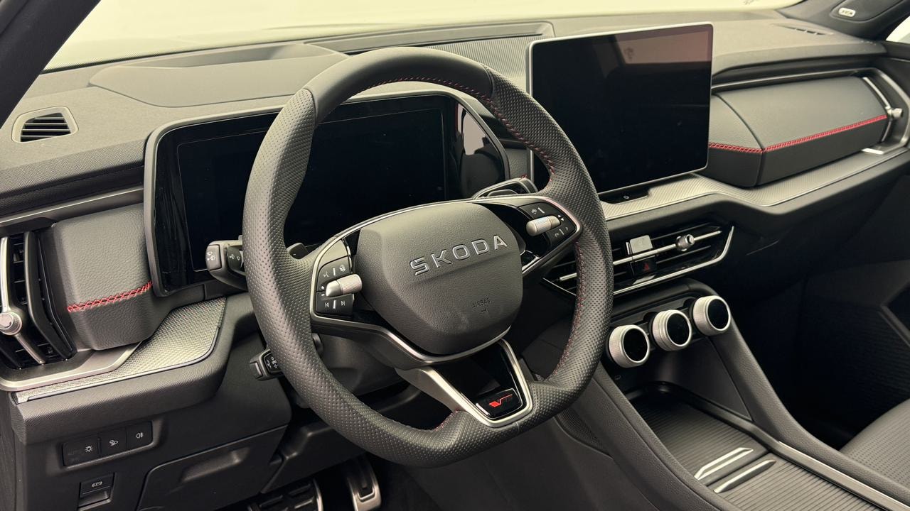 SKODA Kodiaq 2.0 TSI RS 4x4-image-6