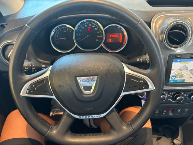 DACIA Sandero Tce 90 Stepway Automatic-image-8