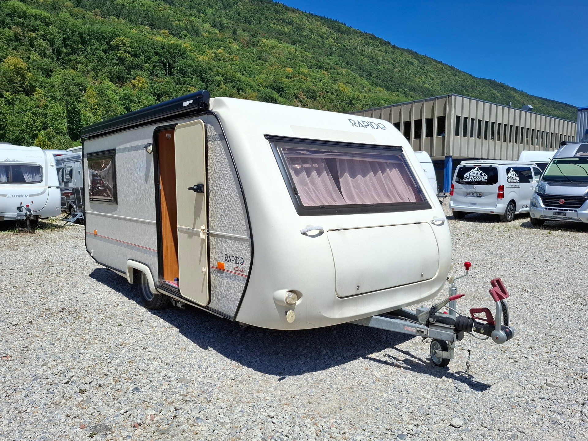 RAPIDO Cub 38 - kleiner wendiger Reisewagen mit Mover & Markise-image-11