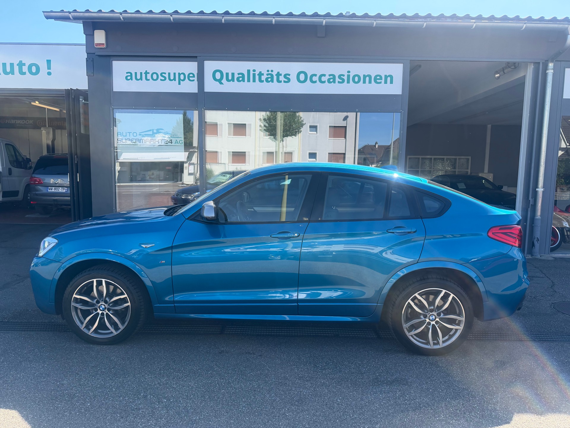 BMW X4 M 40i Steptronic-showroom-element-1