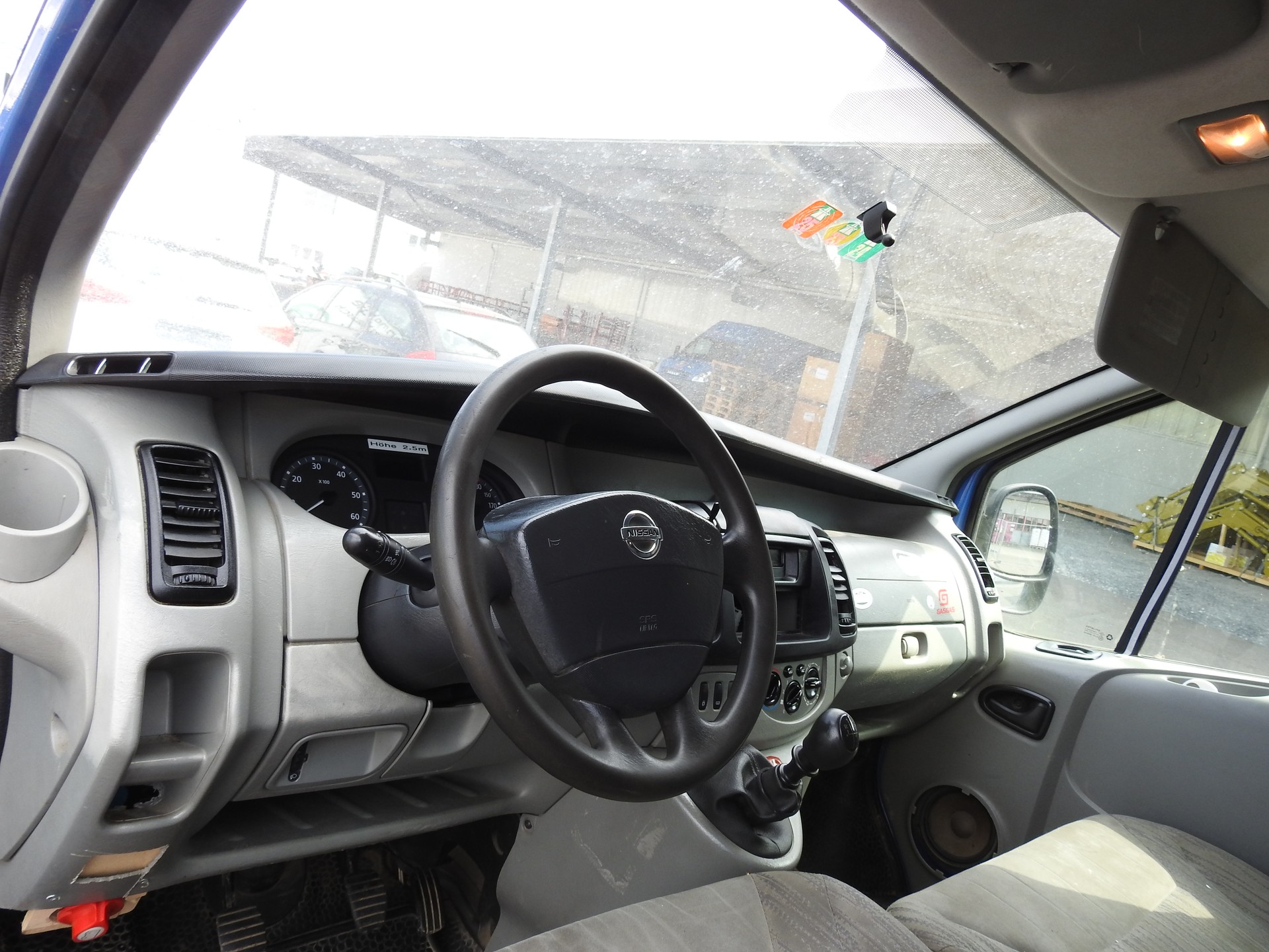 NISSAN Primastar 2.5dCi 150 Pro 2.9t-image-14