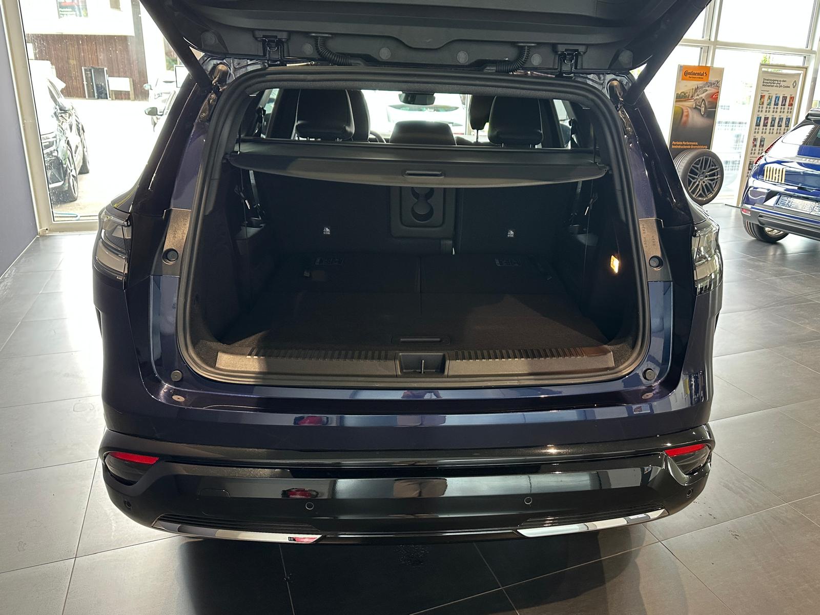 RENAULT Espace 1.2 E-Tech 200 Esprit Alpine 7-Sitze-image-7