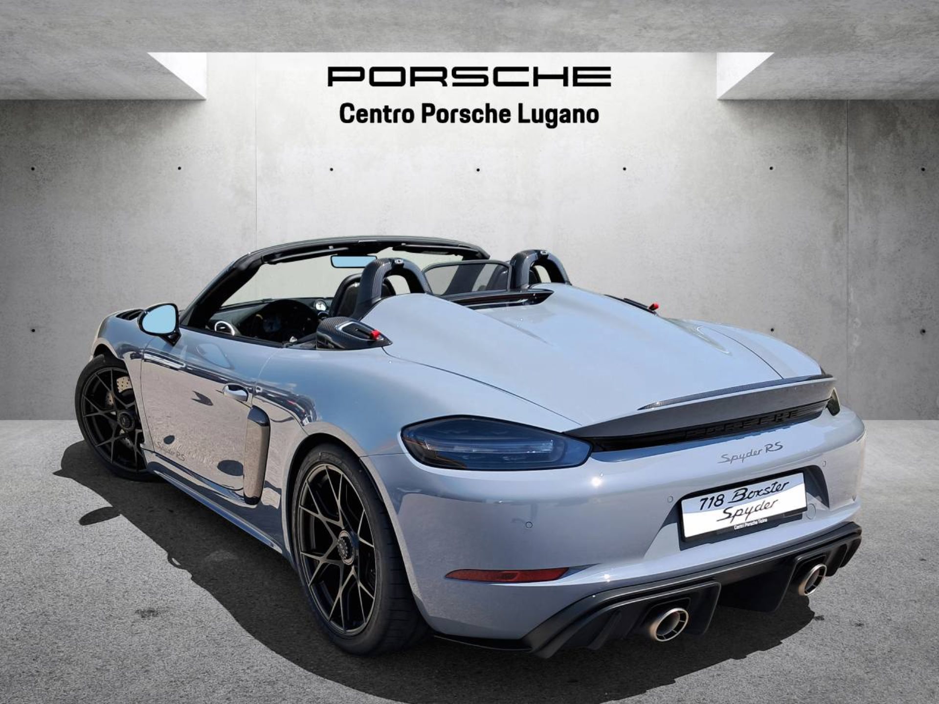 PORSCHE 718 Spyder RS-showroom-element-2