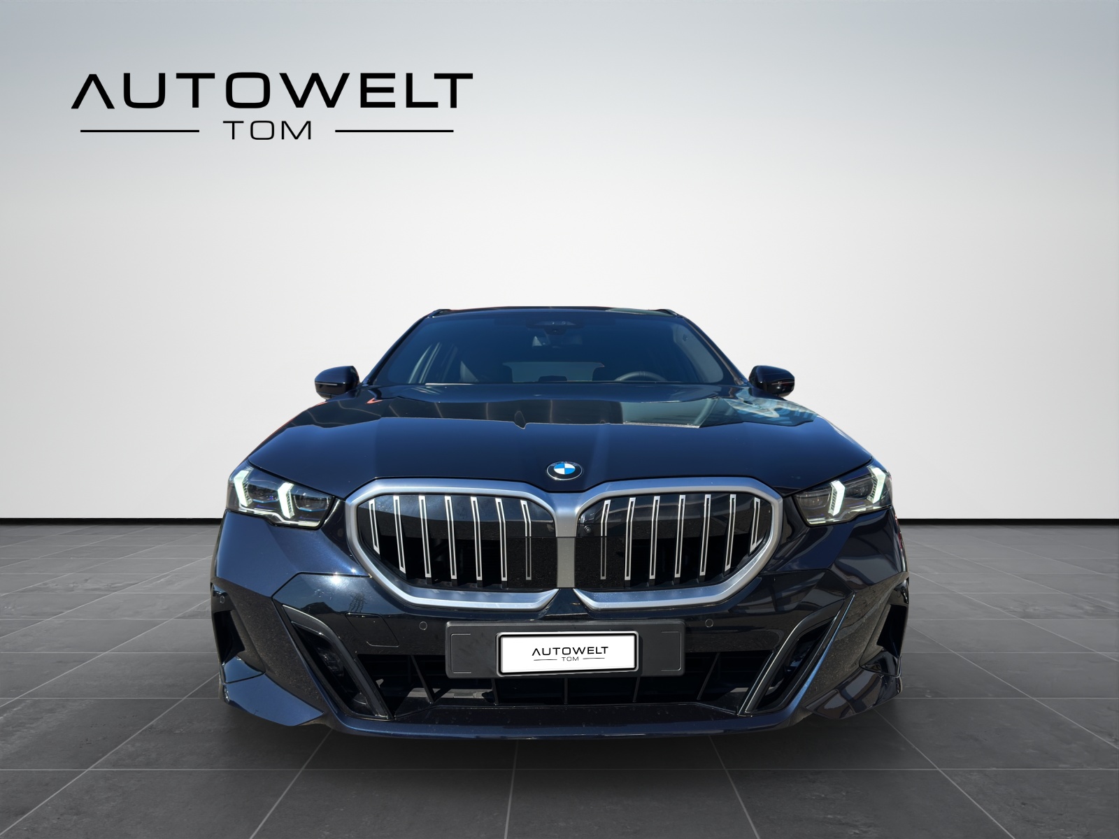 BMW 520d xDrive 48V Touring M Sport *CH*gratis Service*-image-7