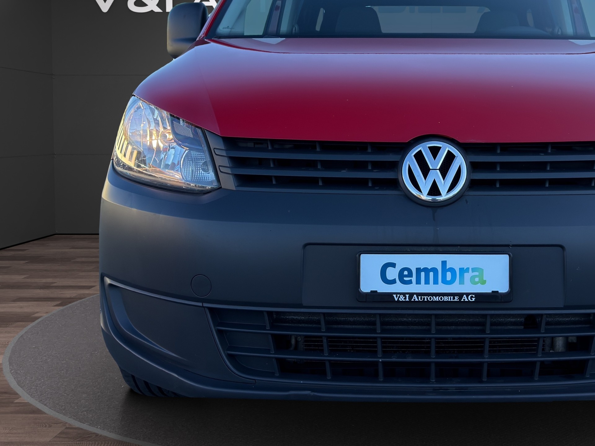 VW Caddy 1.6 TDI BlueMotion Technology DSG-image-8