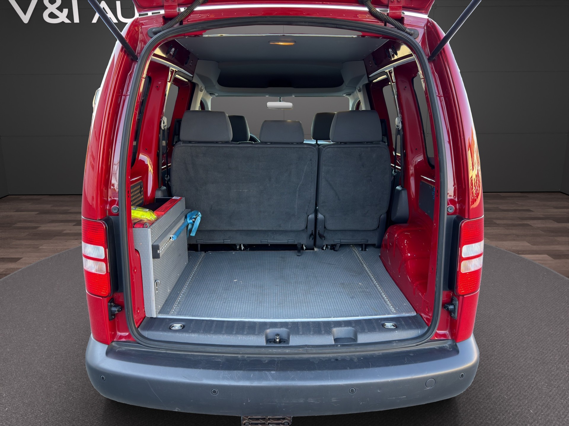 VW Caddy 1.6 TDI BlueMotion Technology DSG-image-23