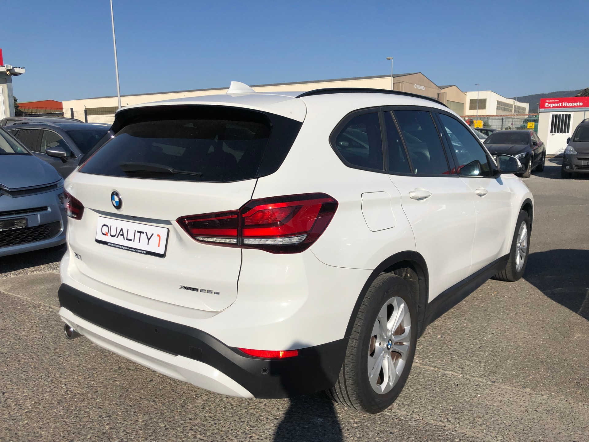 BMW X1 xDrive 25e M Sport Steptronic-showroom-element-3