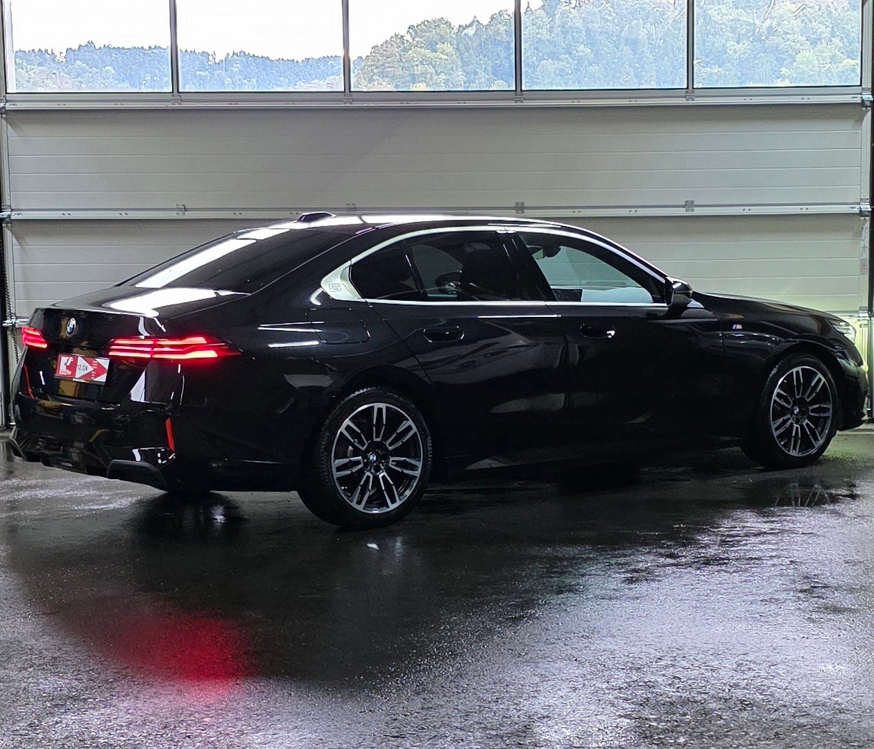 BMW 520d 48V M Sport Steptronic *Abstandsregler*CarPlay/AndroidAuto*Elektrische- Sitzheizung*Rückfahrkamera*-image-4