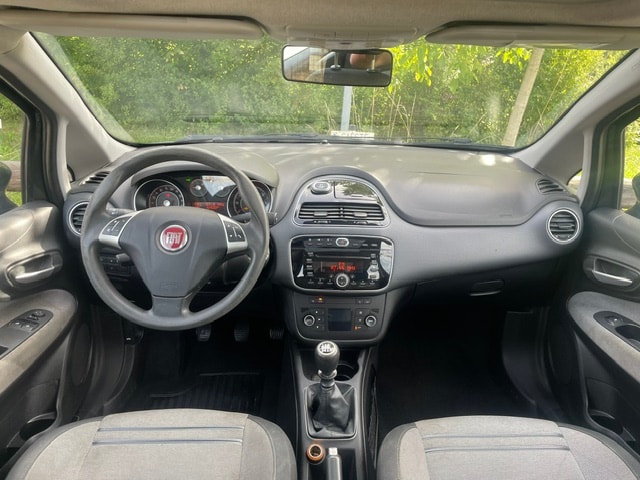 FIAT Punto Evo 1.4 16V Dynamic-image-15