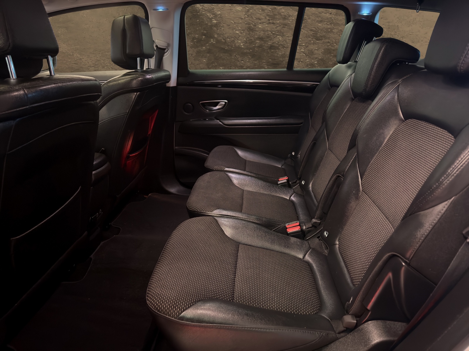 RENAULT Espace 2.0 dCi Intens EDC 6-image-14