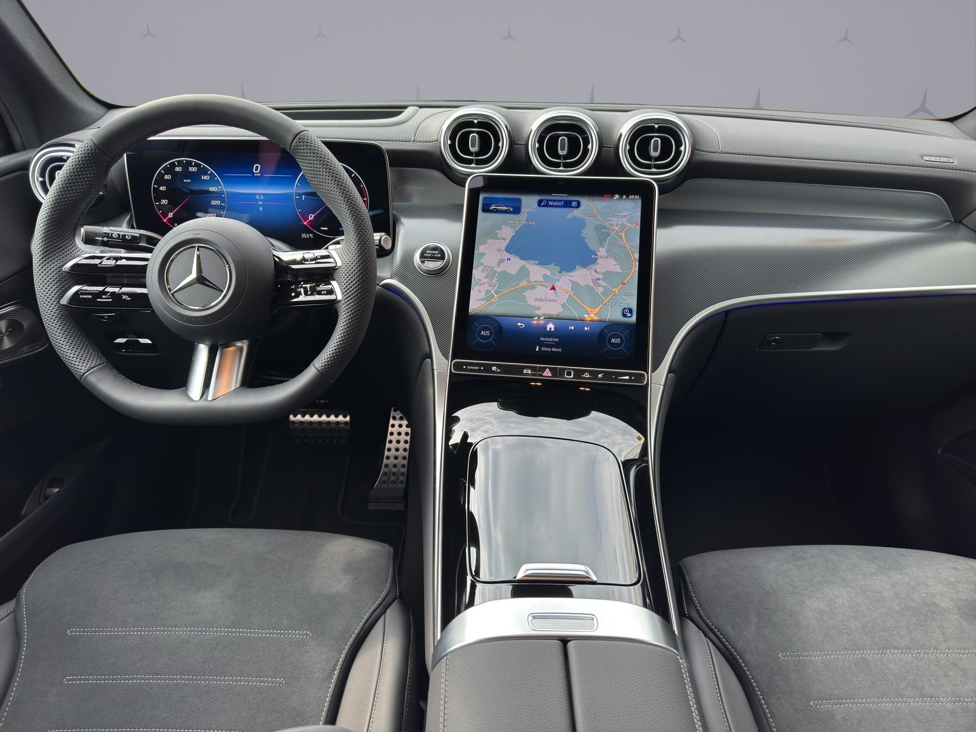 MERCEDES-BENZ GLC 220 d AMG Line 4matic-image-14