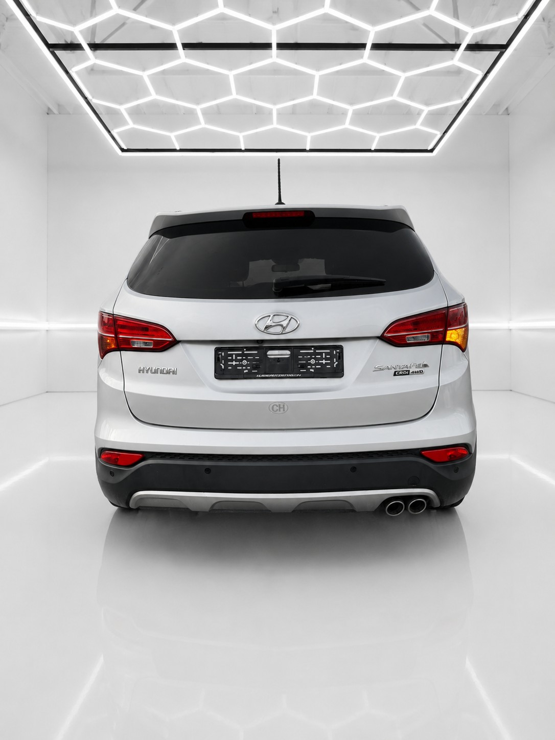 HYUNDAI Santa Fe 2.2 CRDI Style 4WD Automatic-showroom-element-2