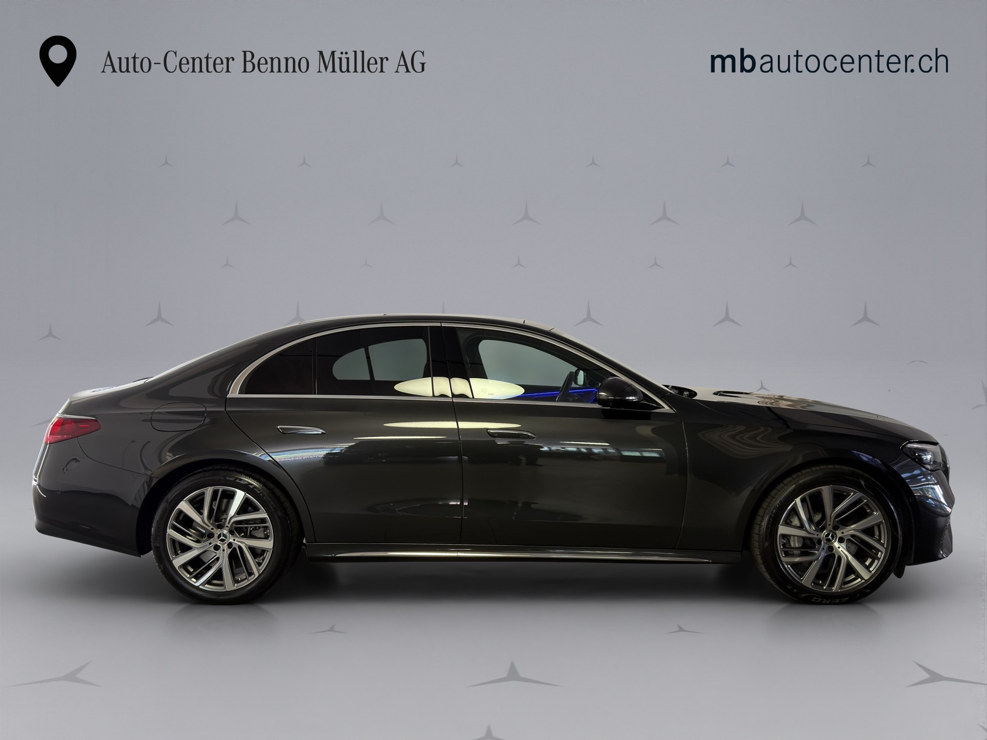 MERCEDES-BENZ E 450 Exclusive 4matic-image-5