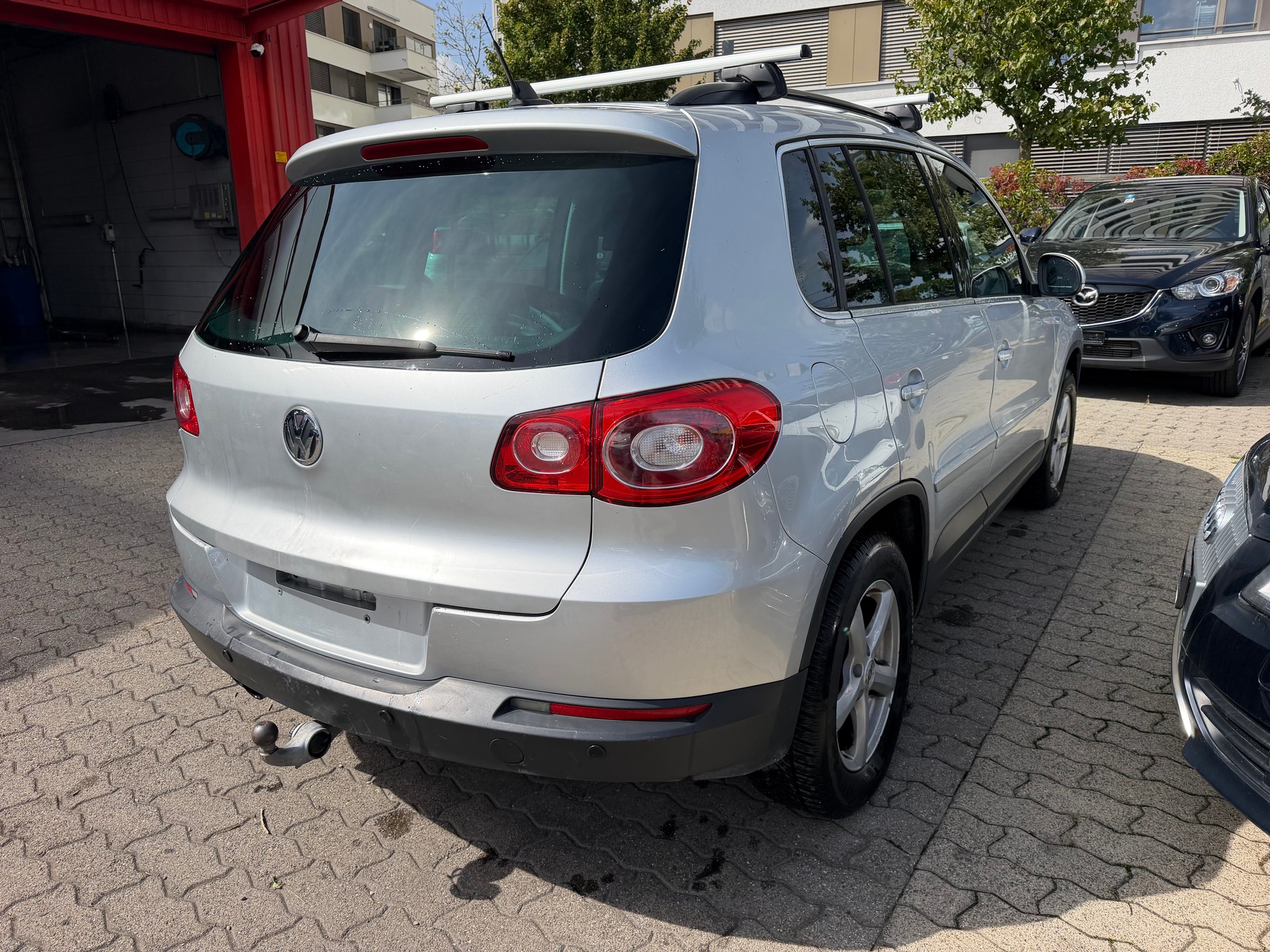 VW Tiguan 2.0 TSI Track&Field Tiptronic-showroom-element-3